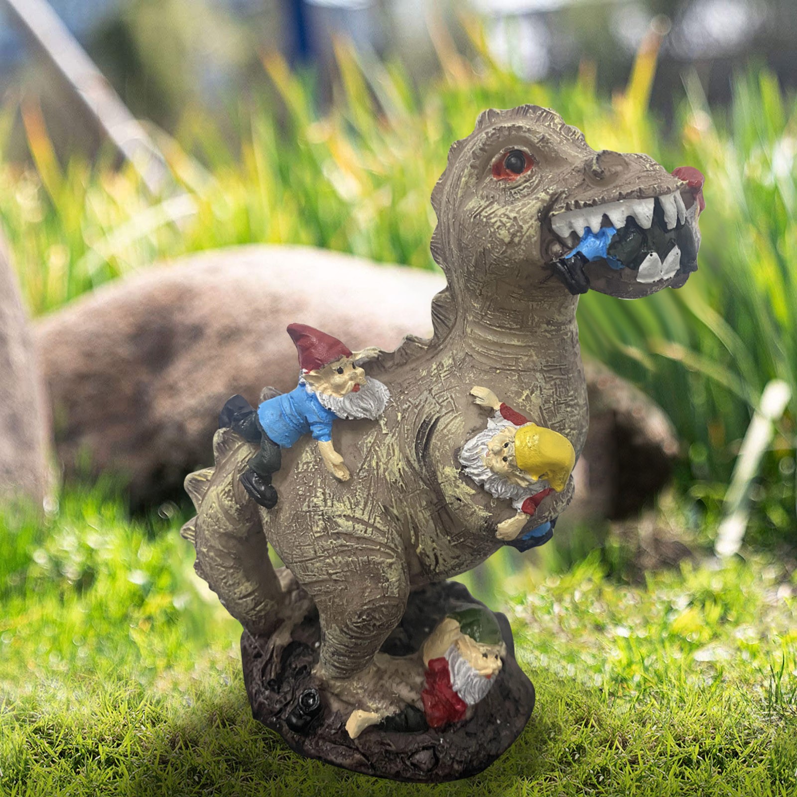 Mischievous Dinosaur Garden Ea - Resin Art And Decor reseña y precio