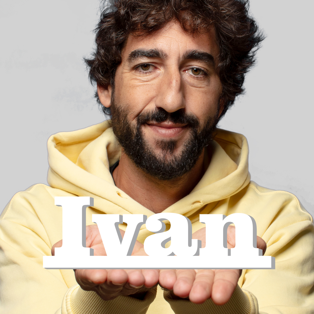 1pc Custom Name Ivan PVC Decor - Resin Art And Decor reseña y precio